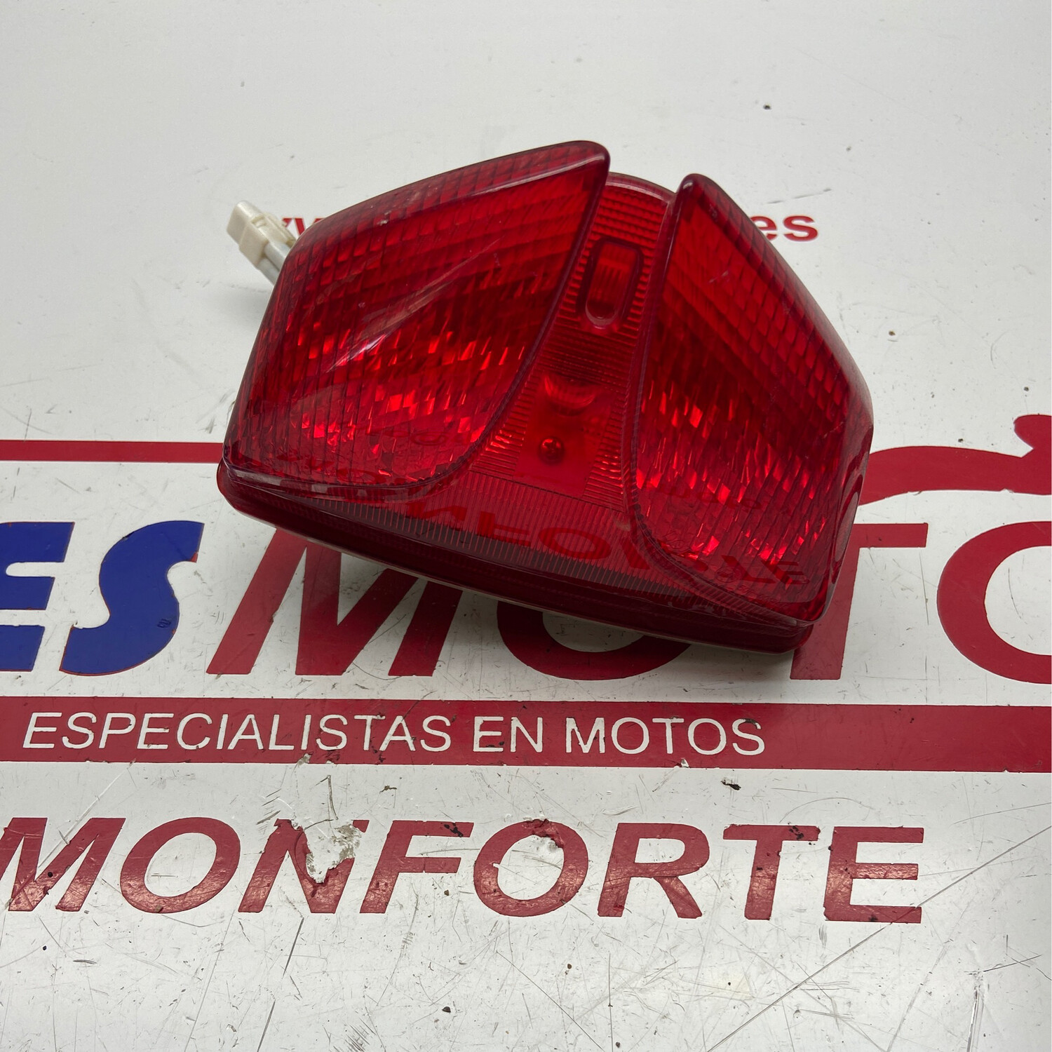 Piloto trasero SUZUKI GSX-R 600 2011-2015