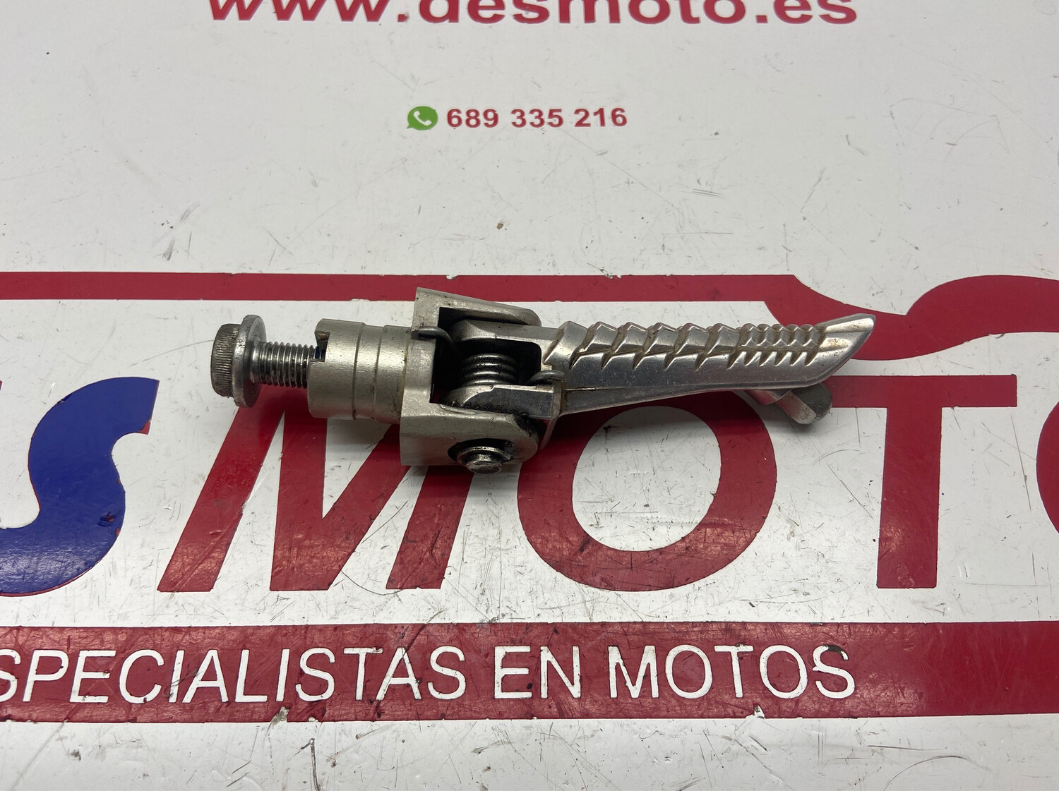 Posapie delantero derecho SUZUKI GSX-R 600 2011-2015