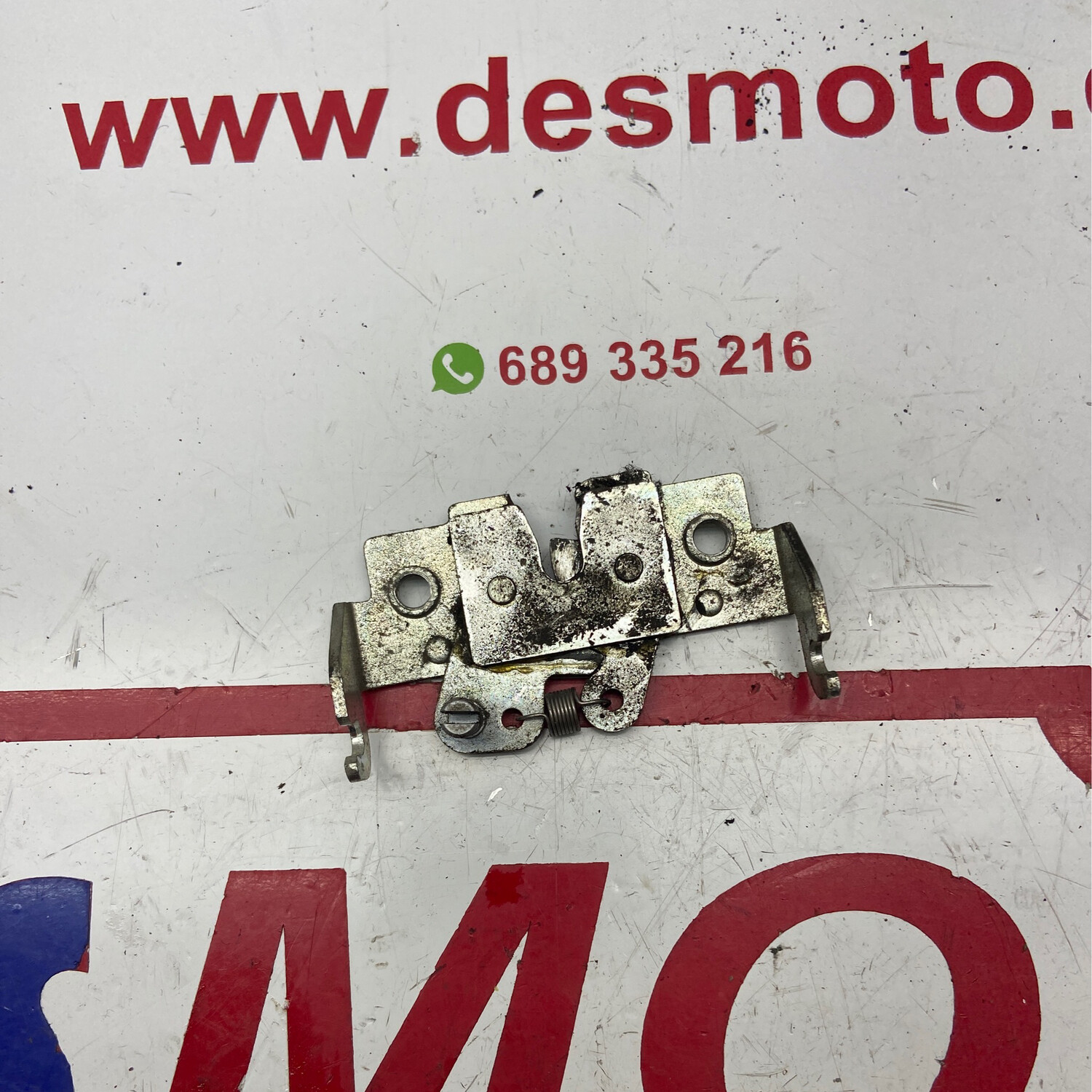 Cierre asiento HONDA PS 125i