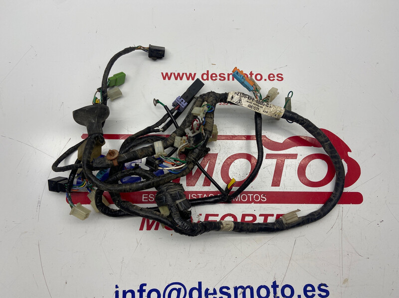 Instalación eléctrica 2 HONDA CBR 125R 2005