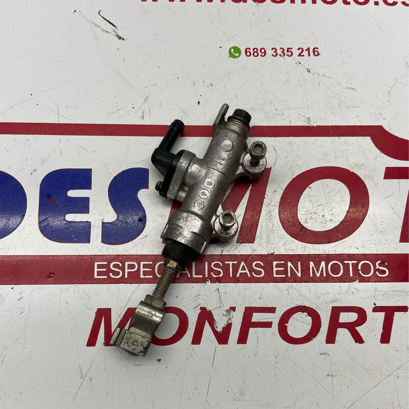 Bomba de freno trasera HONDA CBR 125R 2005