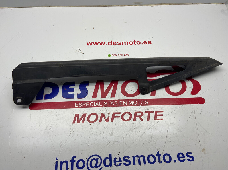 Cubrecadenas HONDA CBR 125R 2005