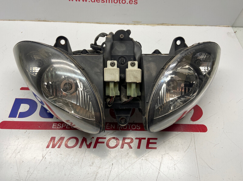 Faro PIAGGIO X9