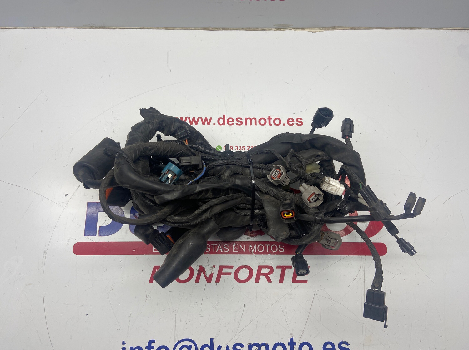 Instalación eléctrica KAWASAKI ER6N 2009-2011