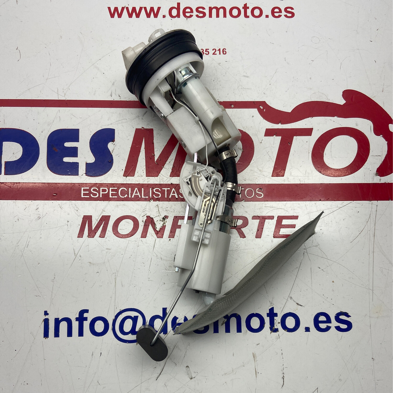 Bomba de gasolina con aforador PIAGGIO X9 500