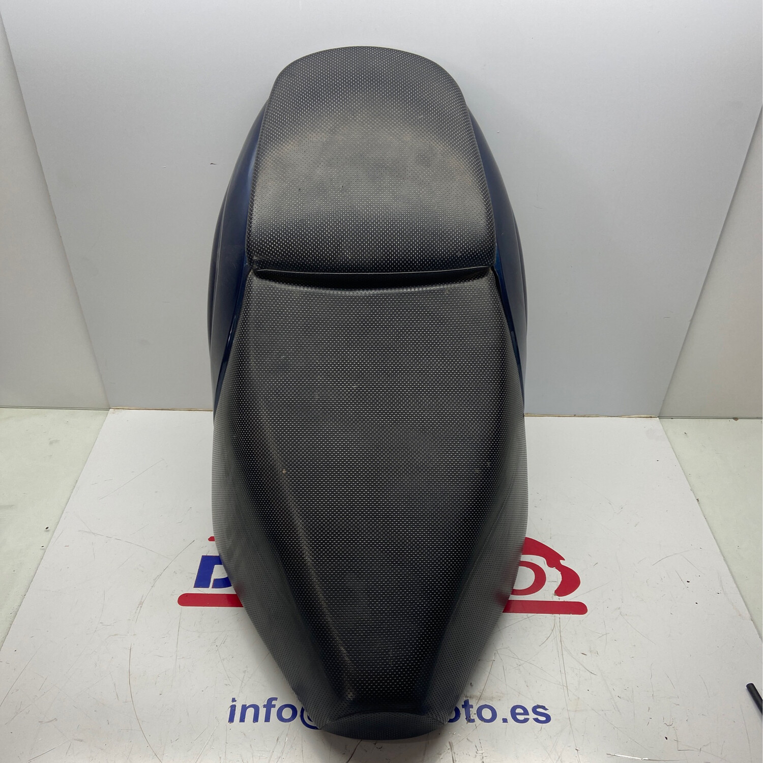 Asiento DERBI PREDATOR