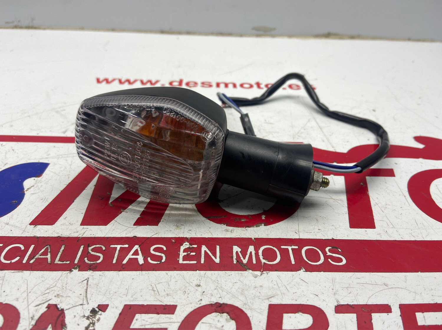 Intermitente delantero derecho (blanco) HONDA CBR 125R 2005