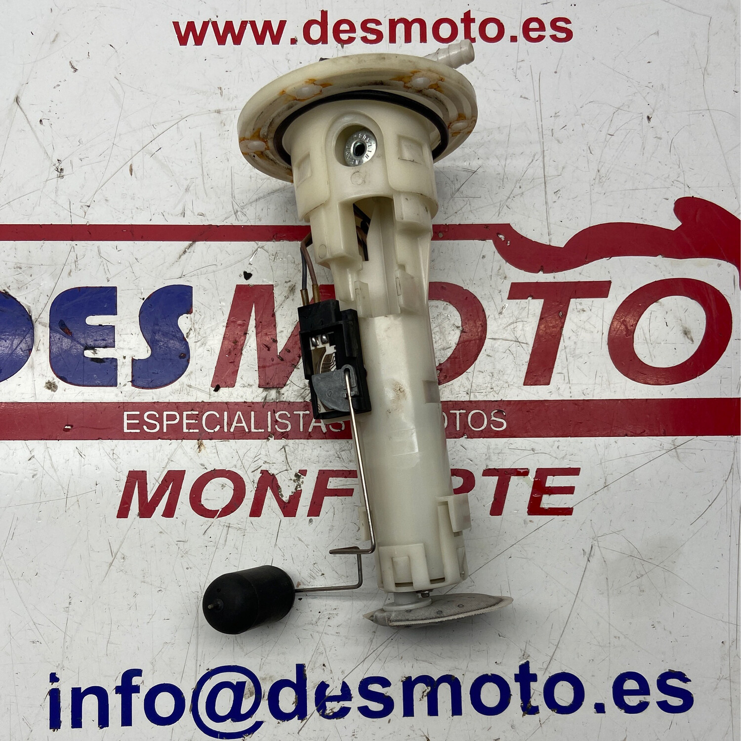 Bomba de gasolina con aforador KYMCO SUPERDINK 125 2009-2015