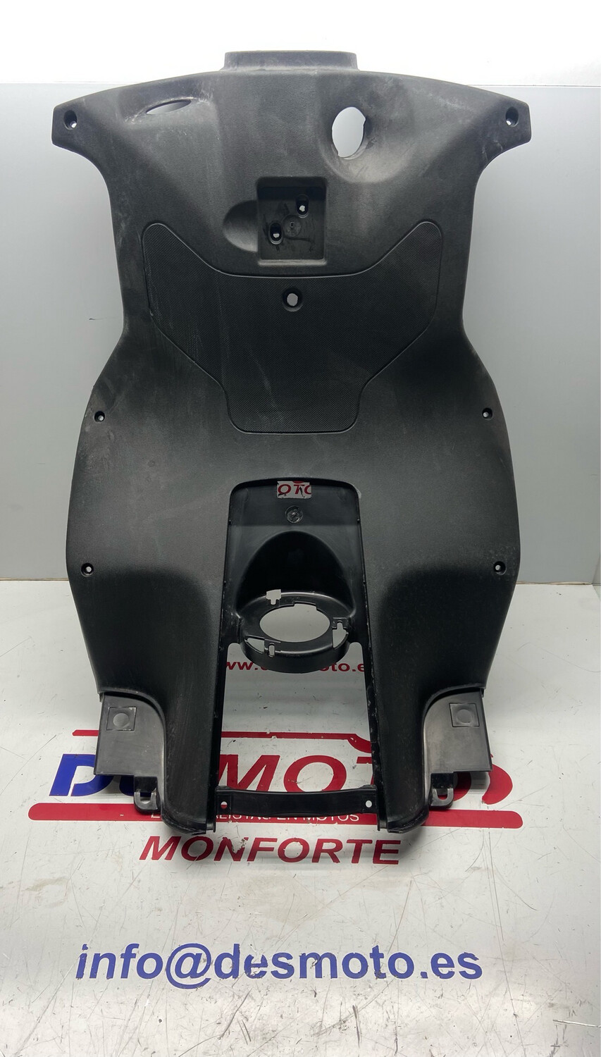 Contraescudo PIAGGIO NRG POWER