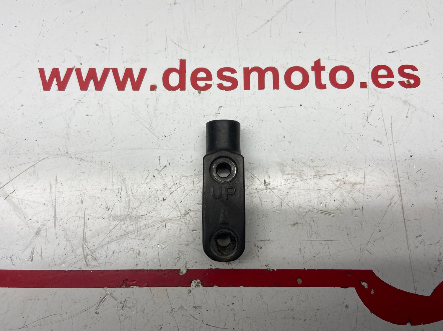 Soporte espejo izquierdo KYMCO SUPERDINK 125 2009-2015