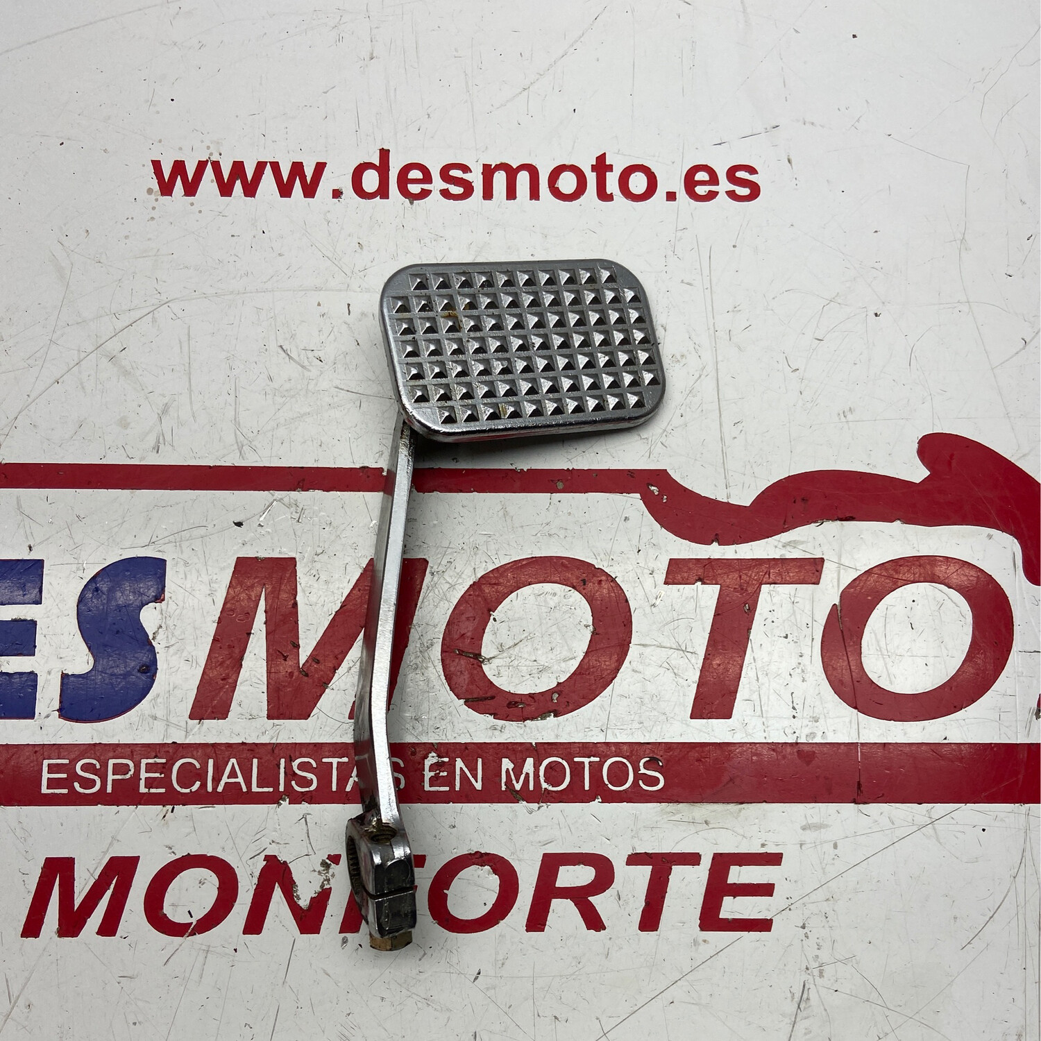 Pedal freno trasero DAELIM DAYSTAR 125
