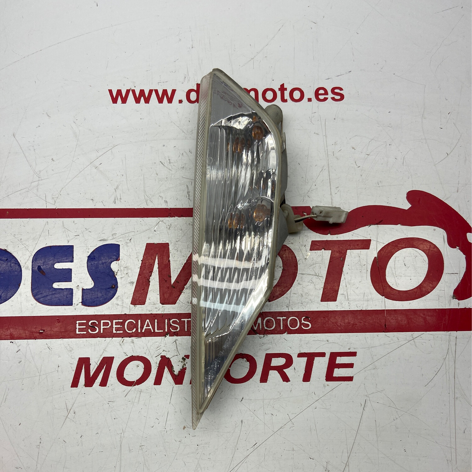Intermitente delantero izquierdo PIAGGIO X8