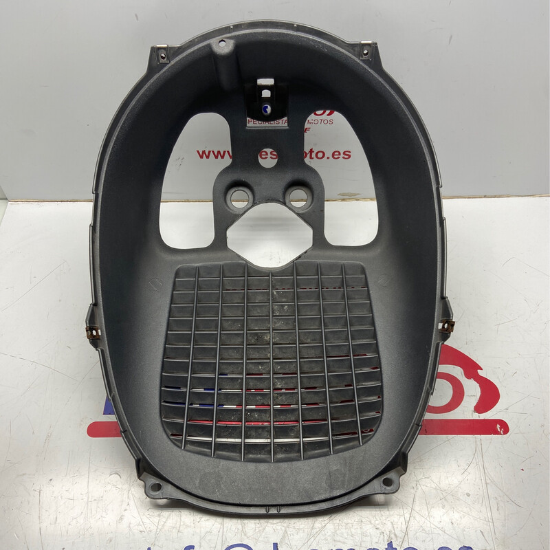 Tapa radiador PIAGGIO X8 125 2005