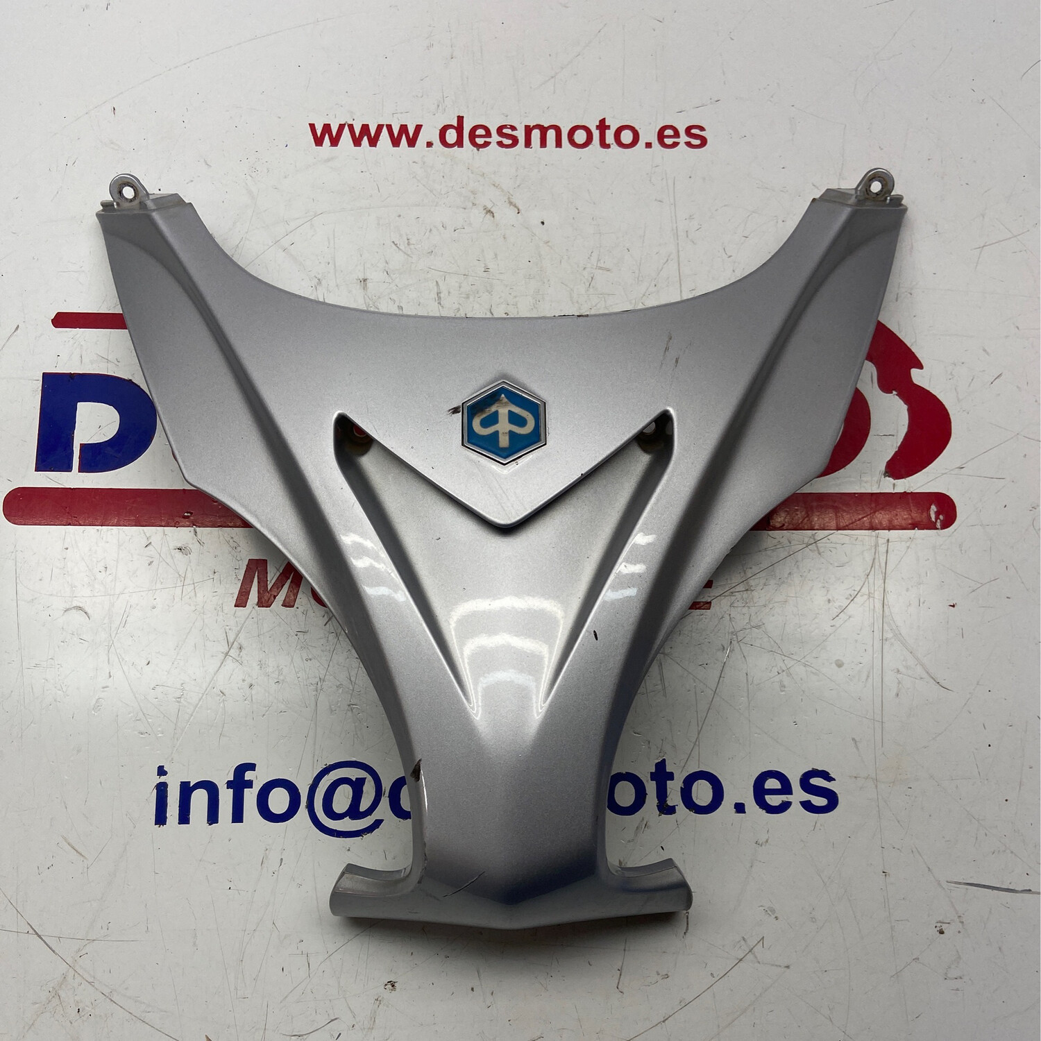 V frontal PIAGGIO X9