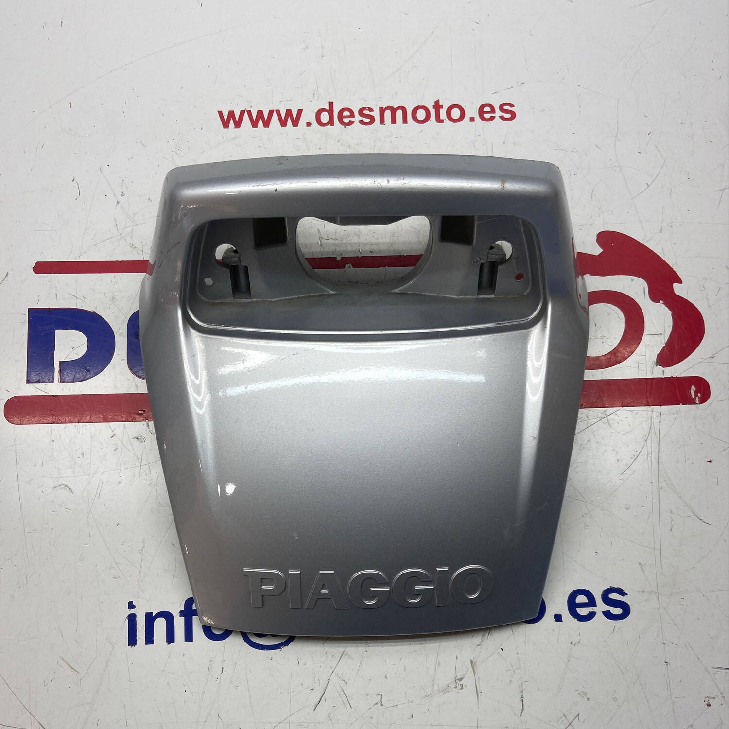 Tapa union trasera PIAGGIO X9
