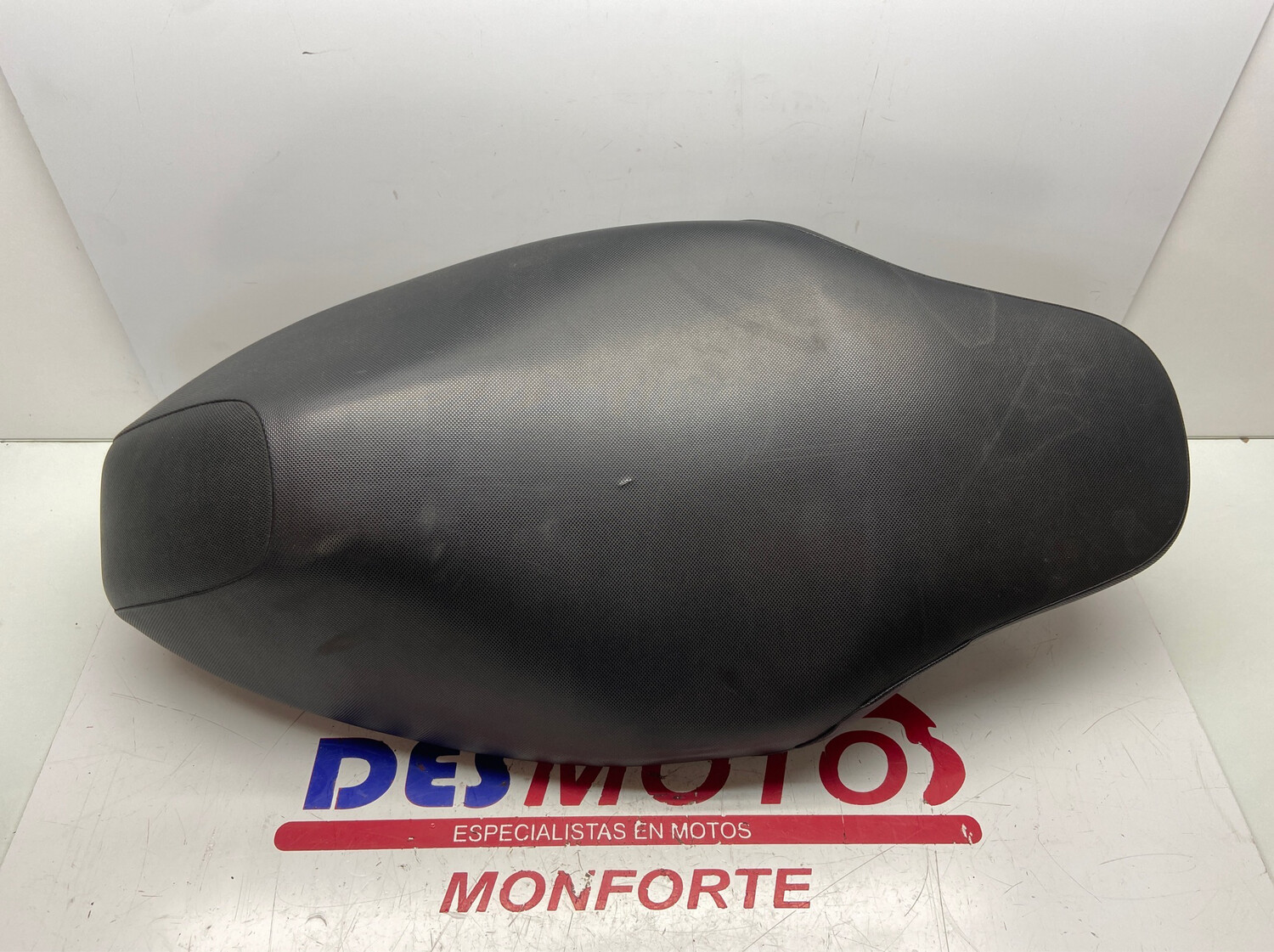 Asiento YAMAHA JOG RR
