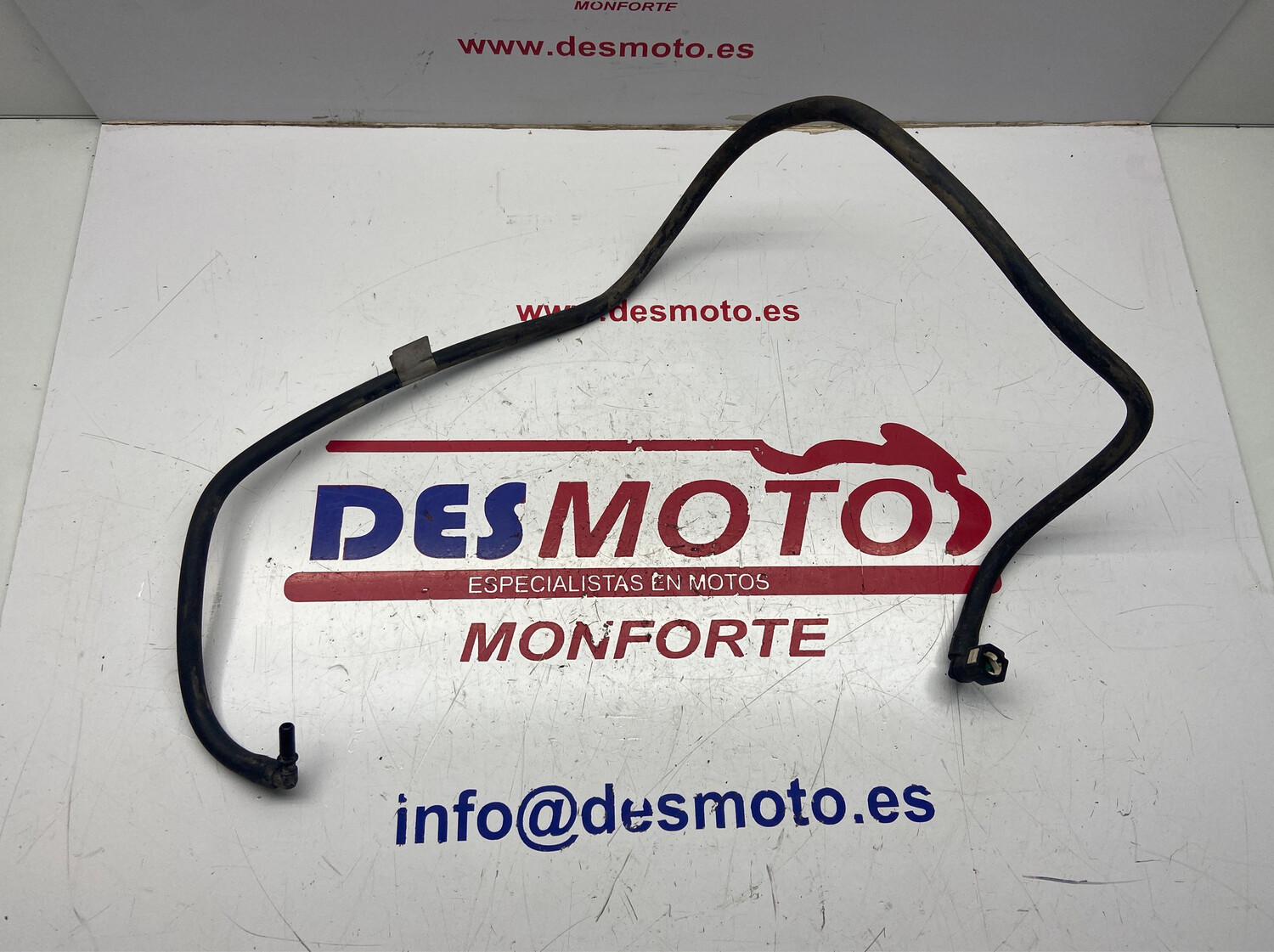 Tubo enlace inyector bomba 2 PIAGGIO X8 250 INYECCION