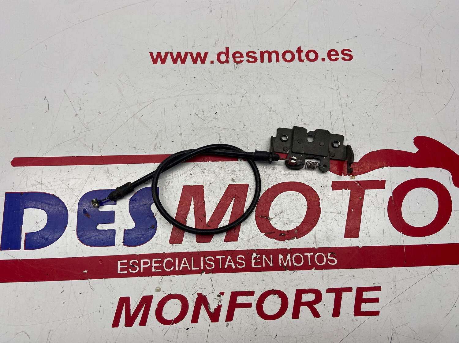 Cierre asiento PIAGGIO X9