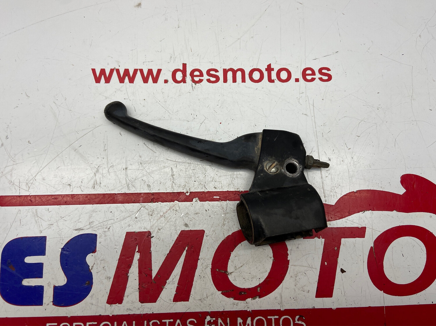 Soporte maneta de freno trasero con maneta PEUGEOT LUDIX 50
