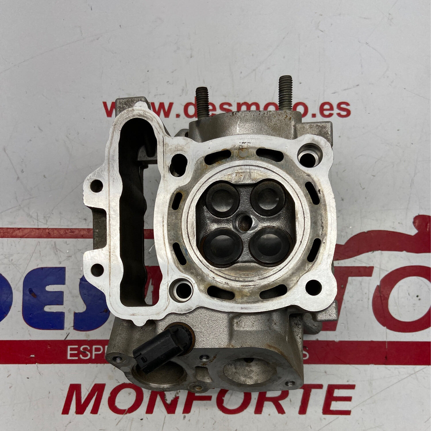 Culata completa PEUGEOT SATELIS 125 2006