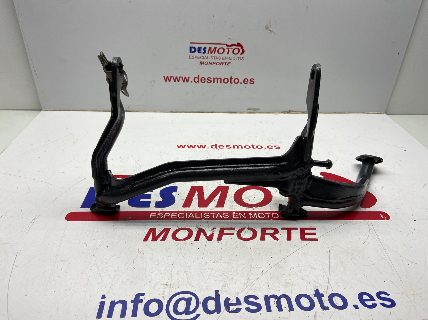 Caballete central YAMAHA MAJESTI 125/180