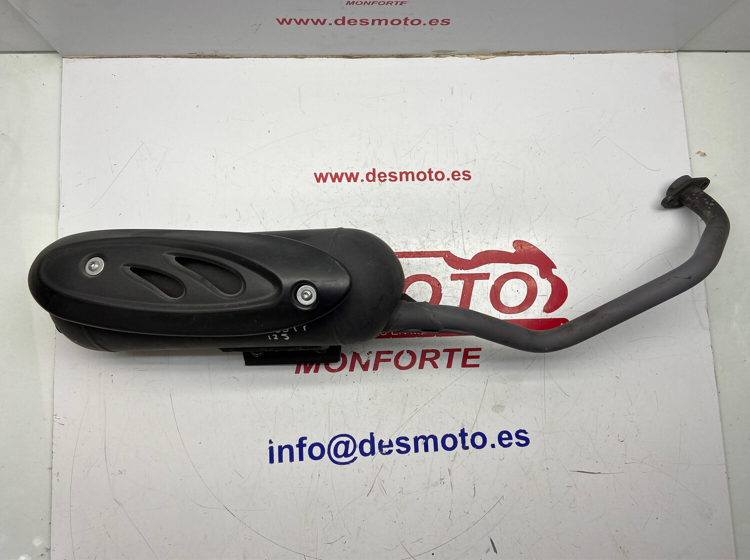 Tubo de escape TECNIGAS YAMAHA MAJESTI 125 2001-2006