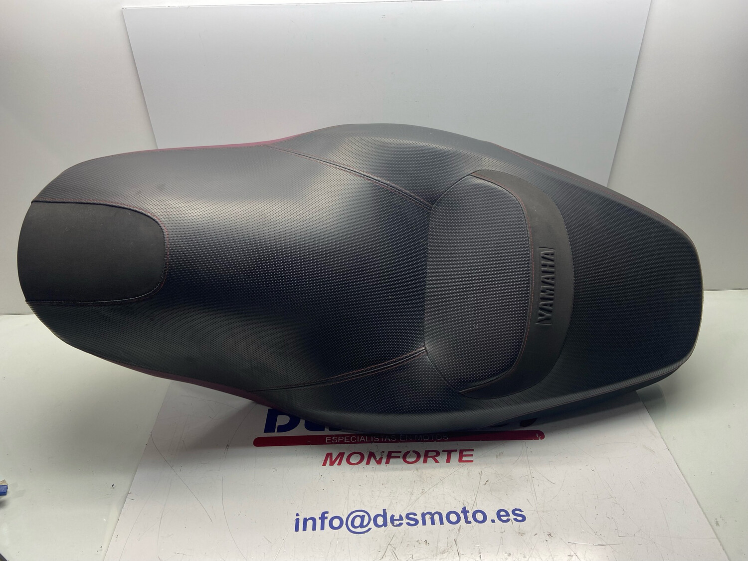 Asiento YAMAHA X MAX 125/250