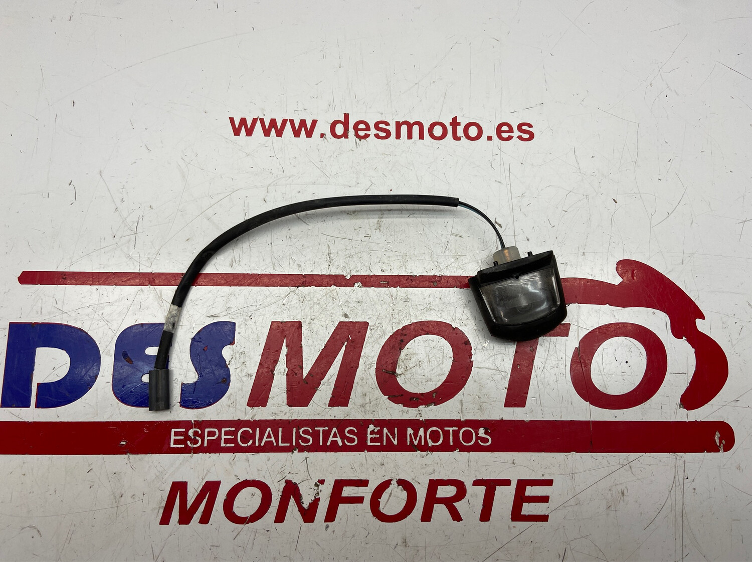 Piloto luz matrícula YAMAHA X MAX 125 2009 INYECCIÓN