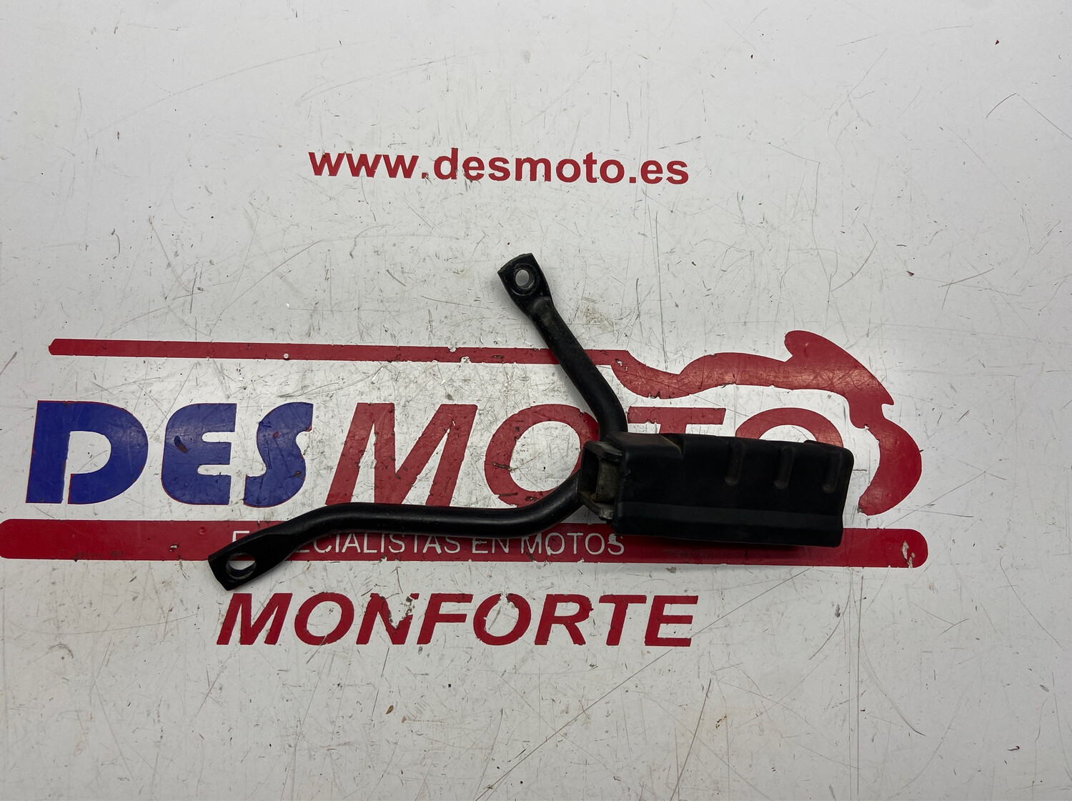 Posapie trasero izquierdo con soporte HONDA PS 125i