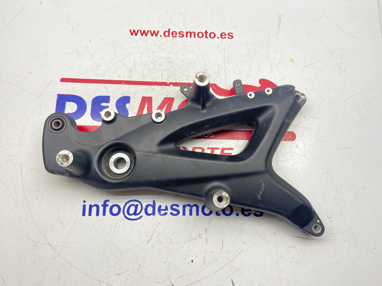 Soporte motor KYMCO SUPERDINK 300i ABS 2009-2012