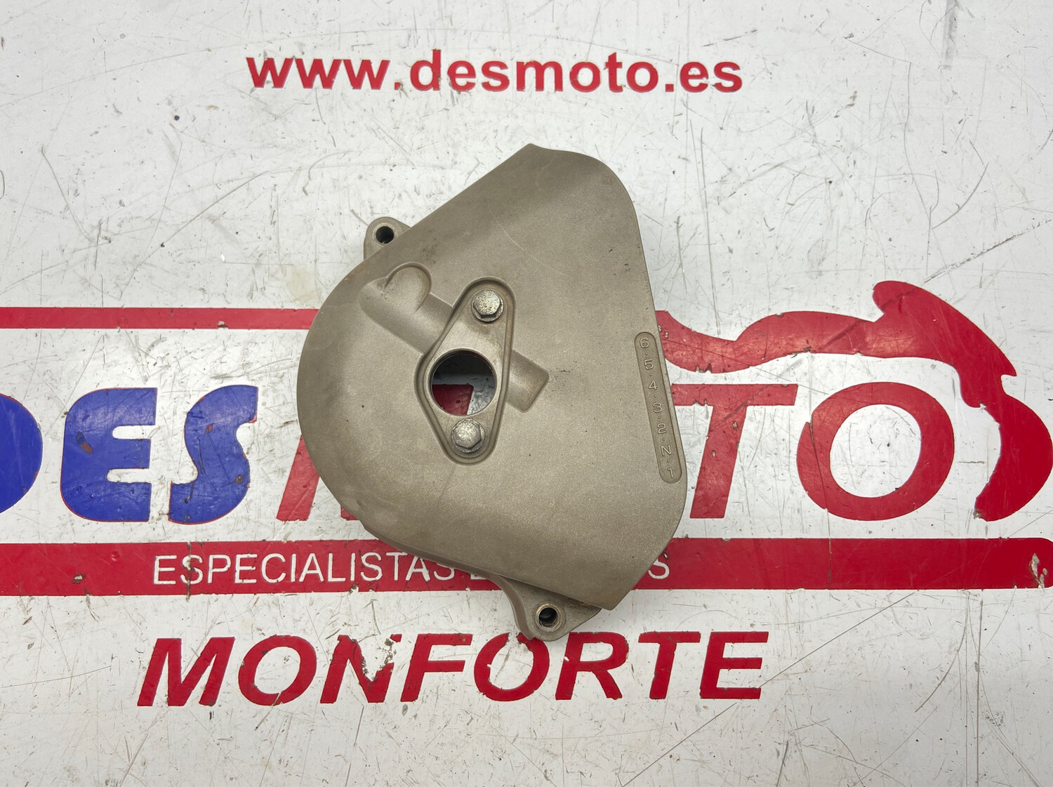 Tapa piñon arrastre HONDA HORNET 250 1995-1996
