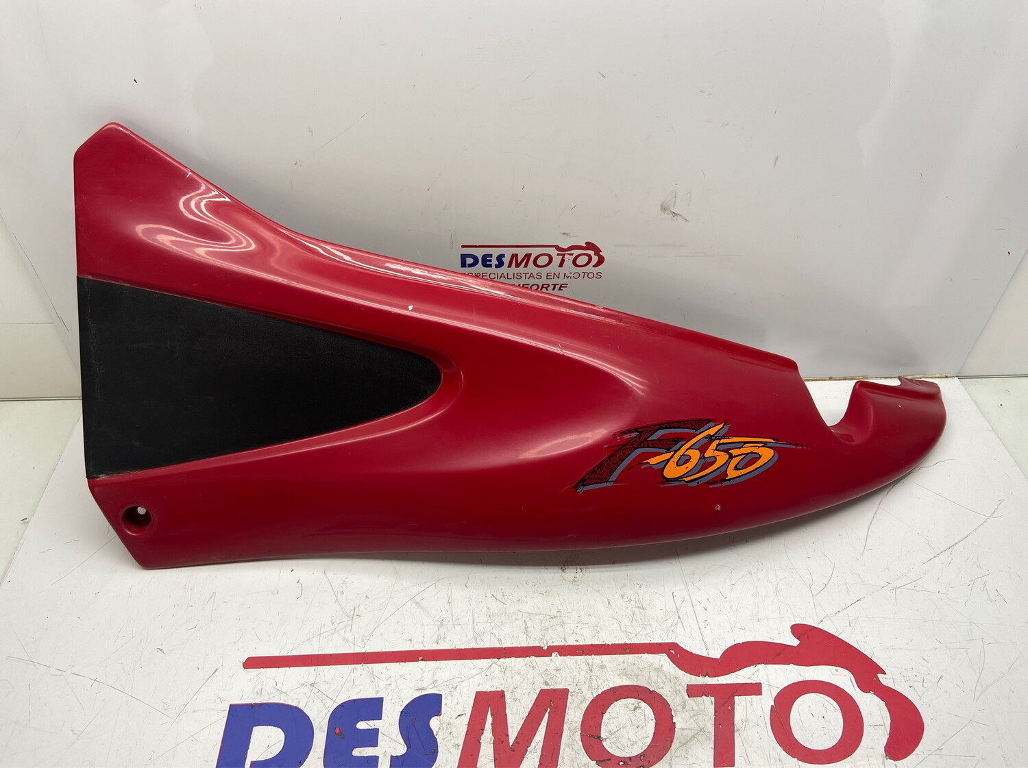 Lateral trasero izquierdo BMW F 650 1994