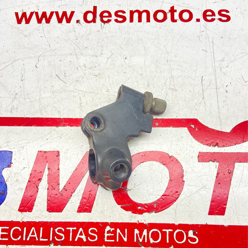 Soporte maneta embrague HONDA VARADERO 125 2005