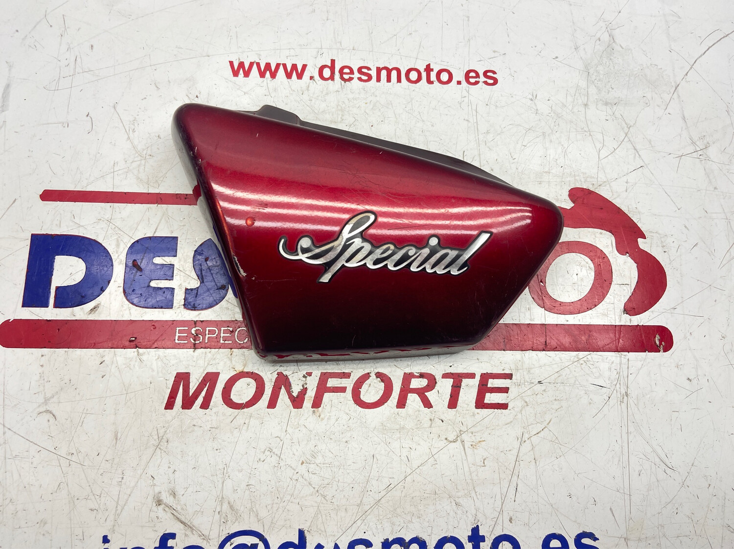 Tapa izquierda 2 YAMAHA SR SPECIAL 250