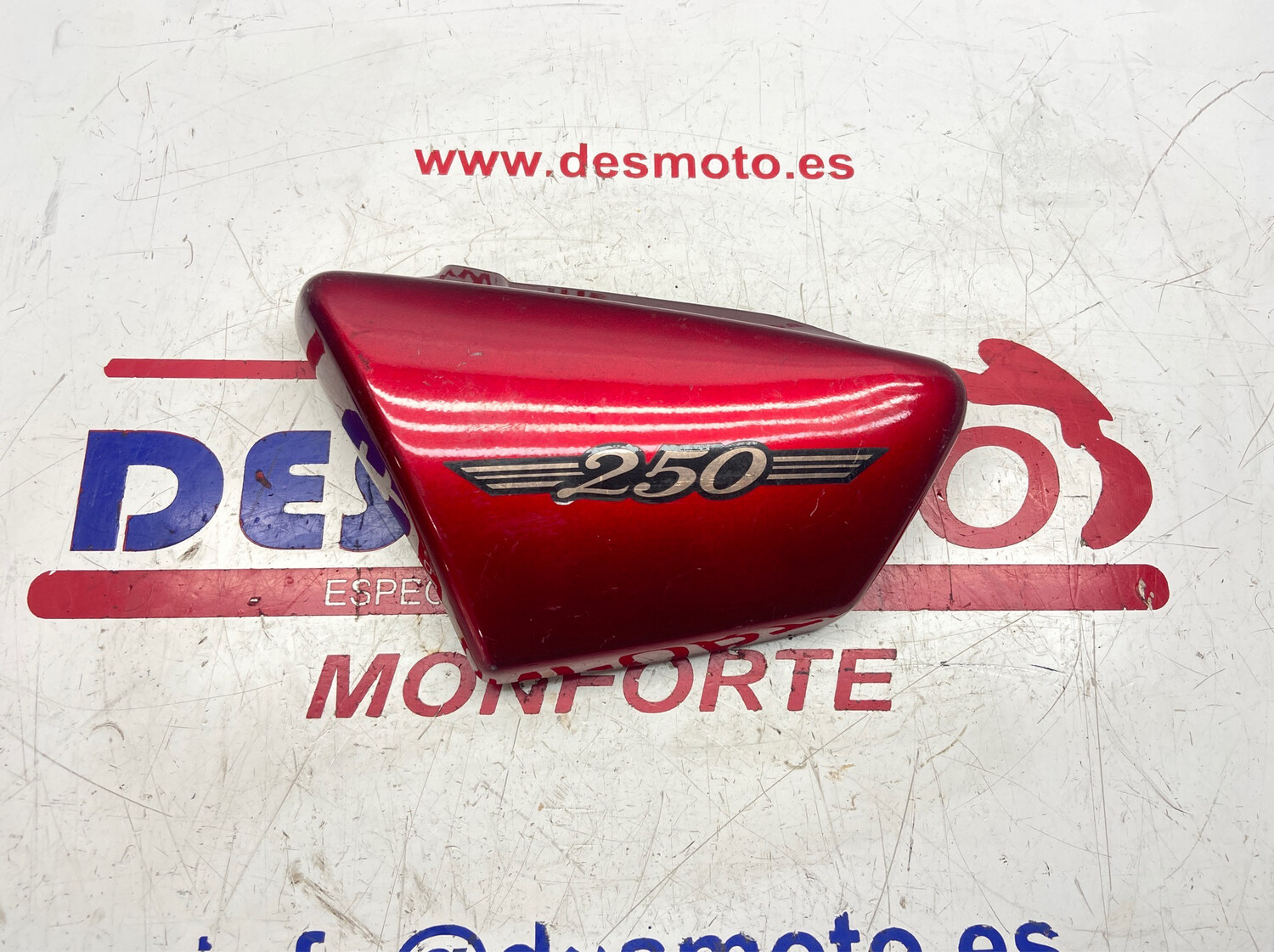 Tapa izquierda 4 YAMAHA SR SPECIAL 250