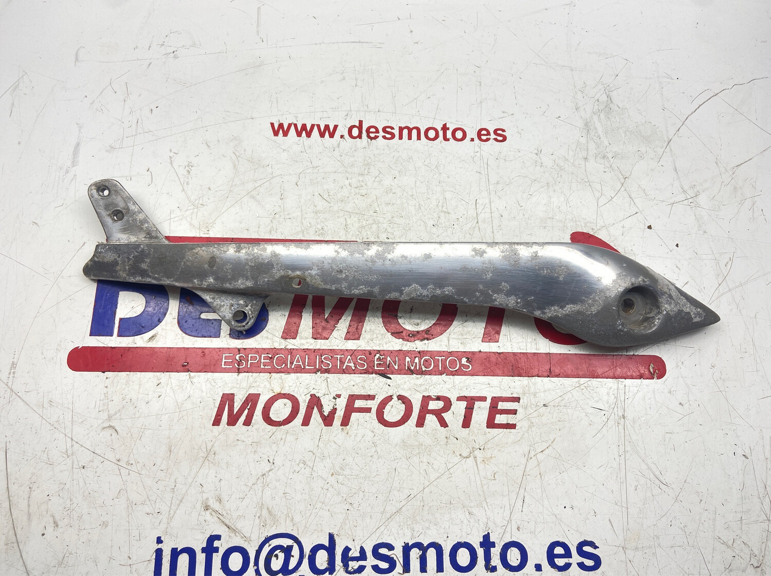 Soporte asa trasera derecha YAMAHA SR SPECIAL 250