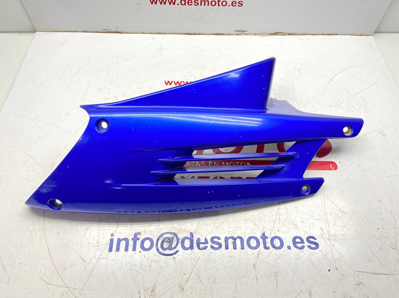 Lateral bajo asiento derecho PEUGEOT SPEEDFIGHT 2