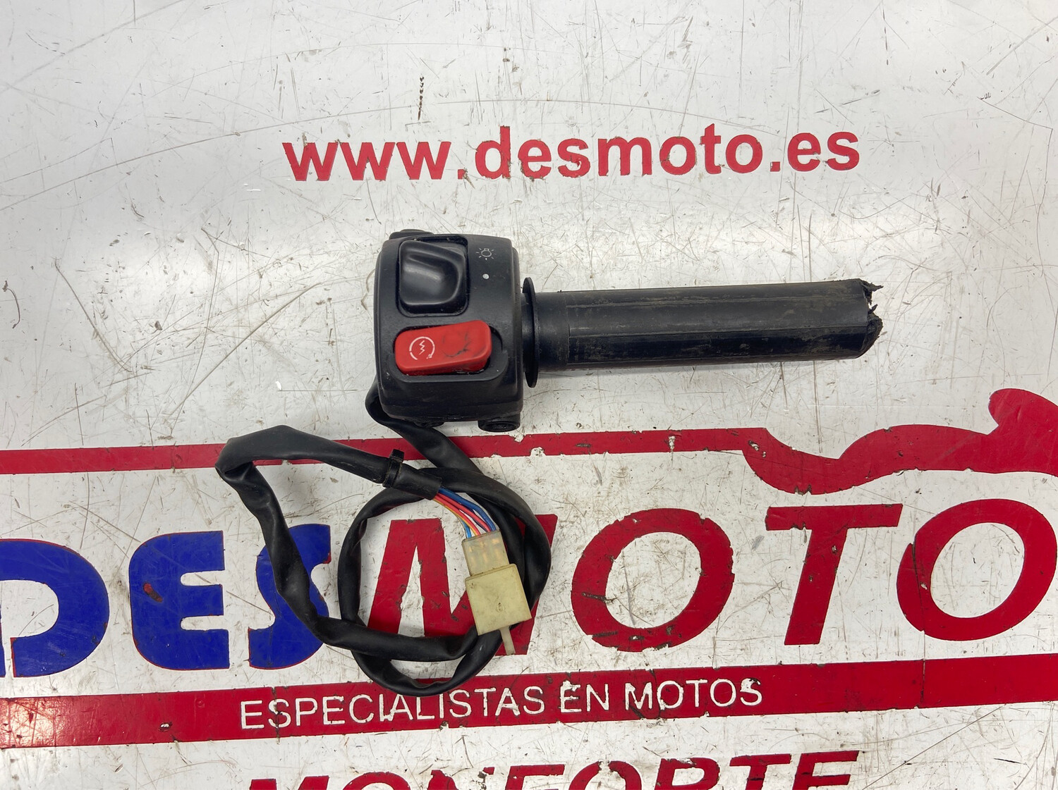 Piña luces derecha RIEJU RS2 MATRIX
