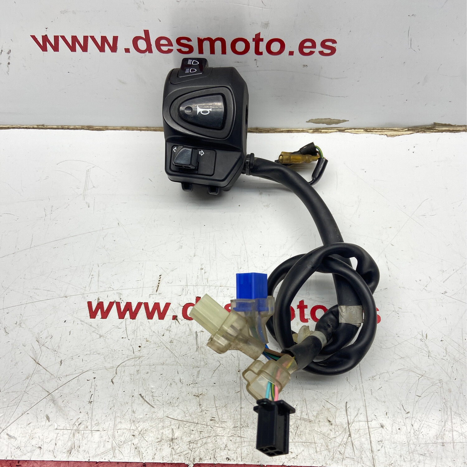 Llave luces e intermitencia HONDA PCX 125 2016