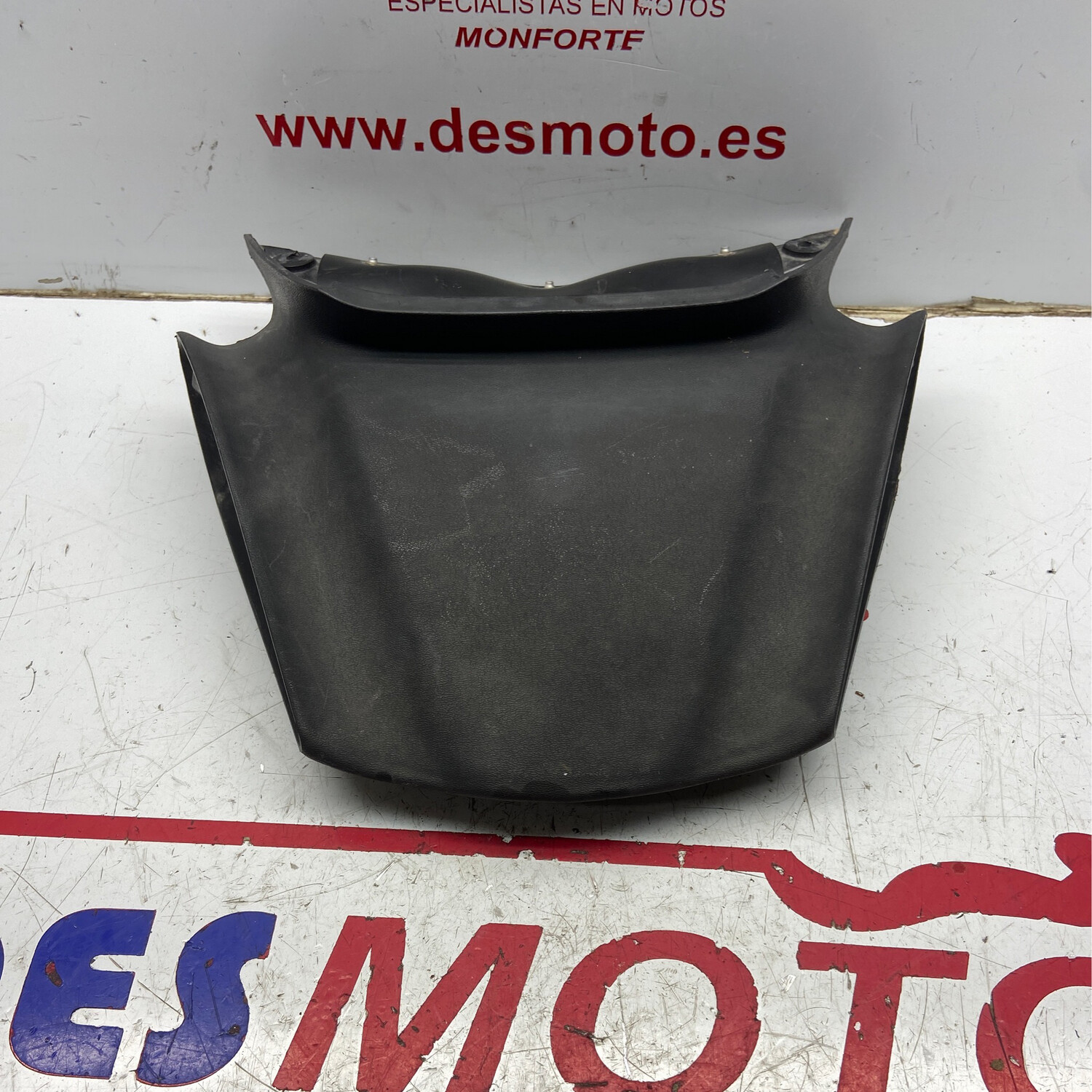 Soporte intermitentes traseros GILERA DNA 180 2005