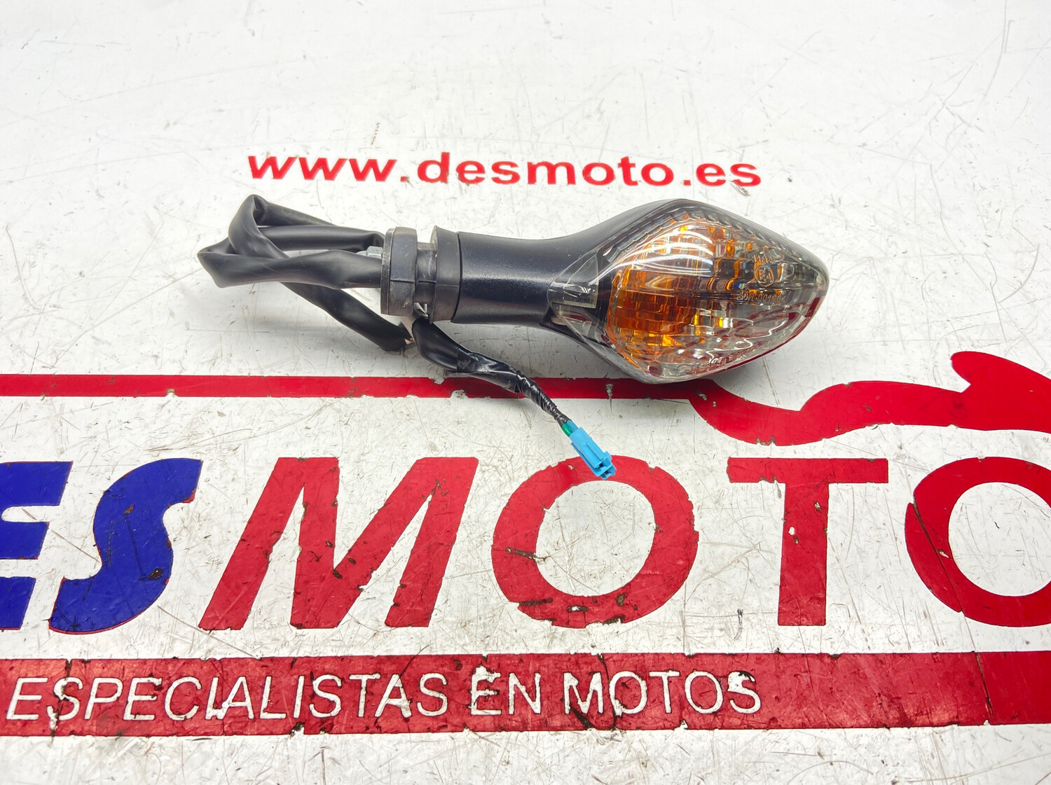 Intermitente trasero derecho HONDA CB500X 2014