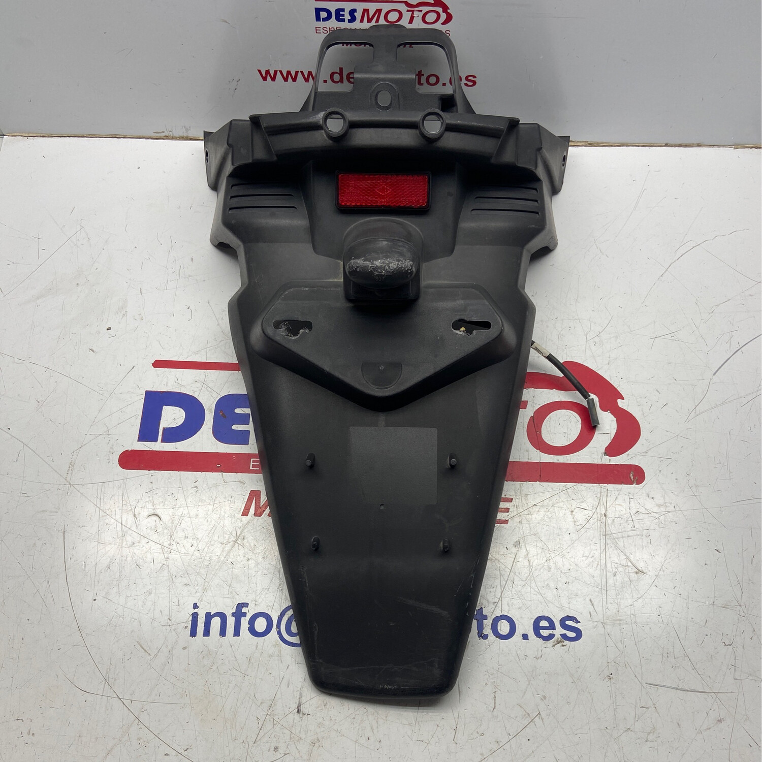 Portamatriculas YAMAHA X MAX 125 2006