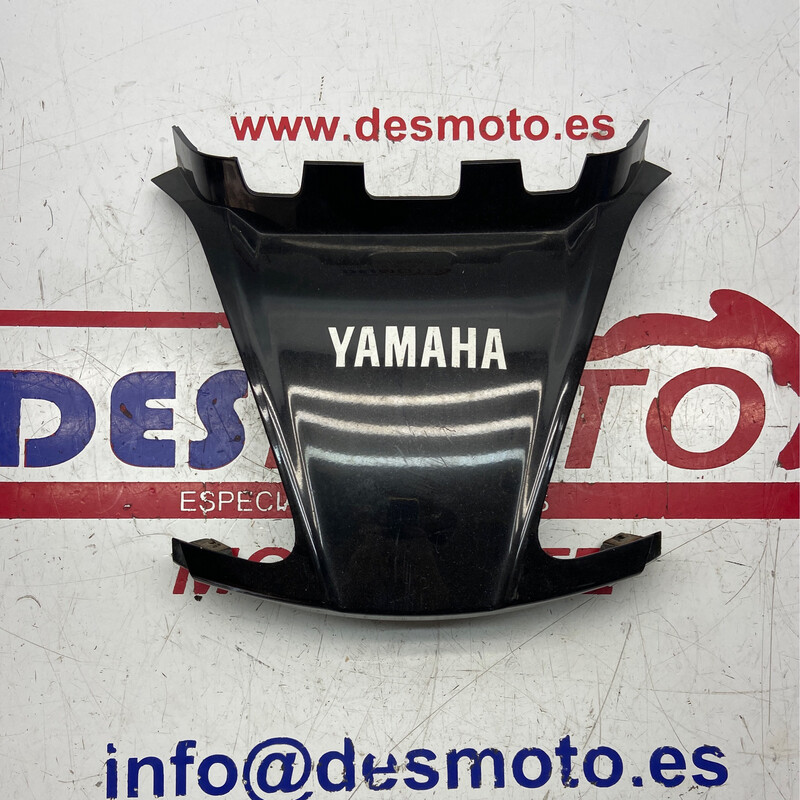 Tapa unión carenados (ver imágenes) YAMAHA X MAX 125/250 2006-2010