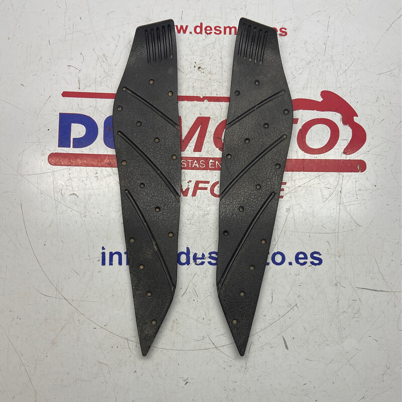 Alfombrillas YAMAHA X MAX 125/250 2006-2010