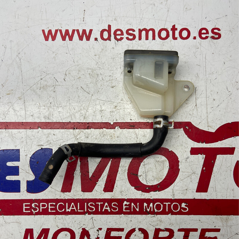 Deposito liquido freno trasero SUZUKI GSR 600 2007