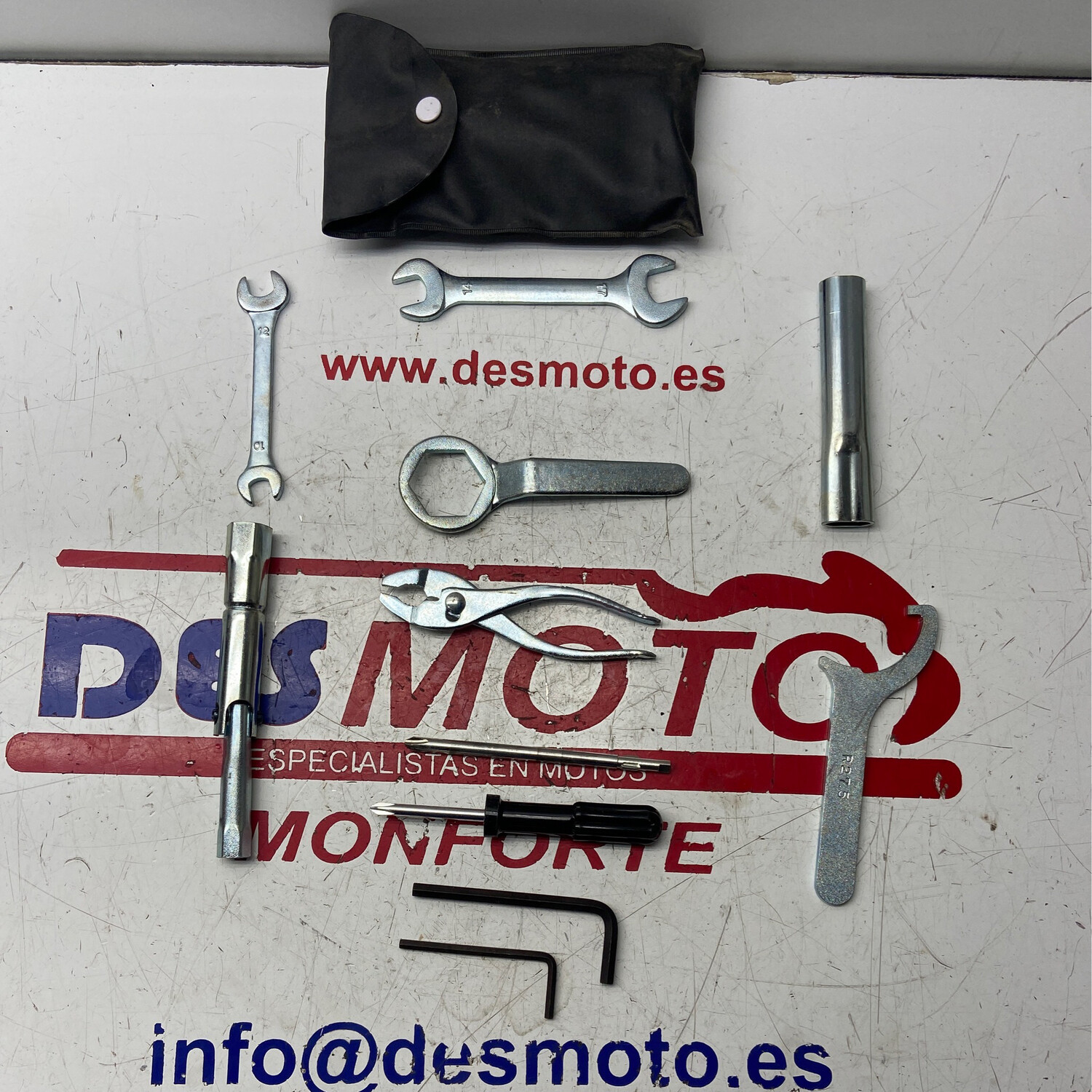 Bolsa herramientas SUZUKI GSR 600 2007