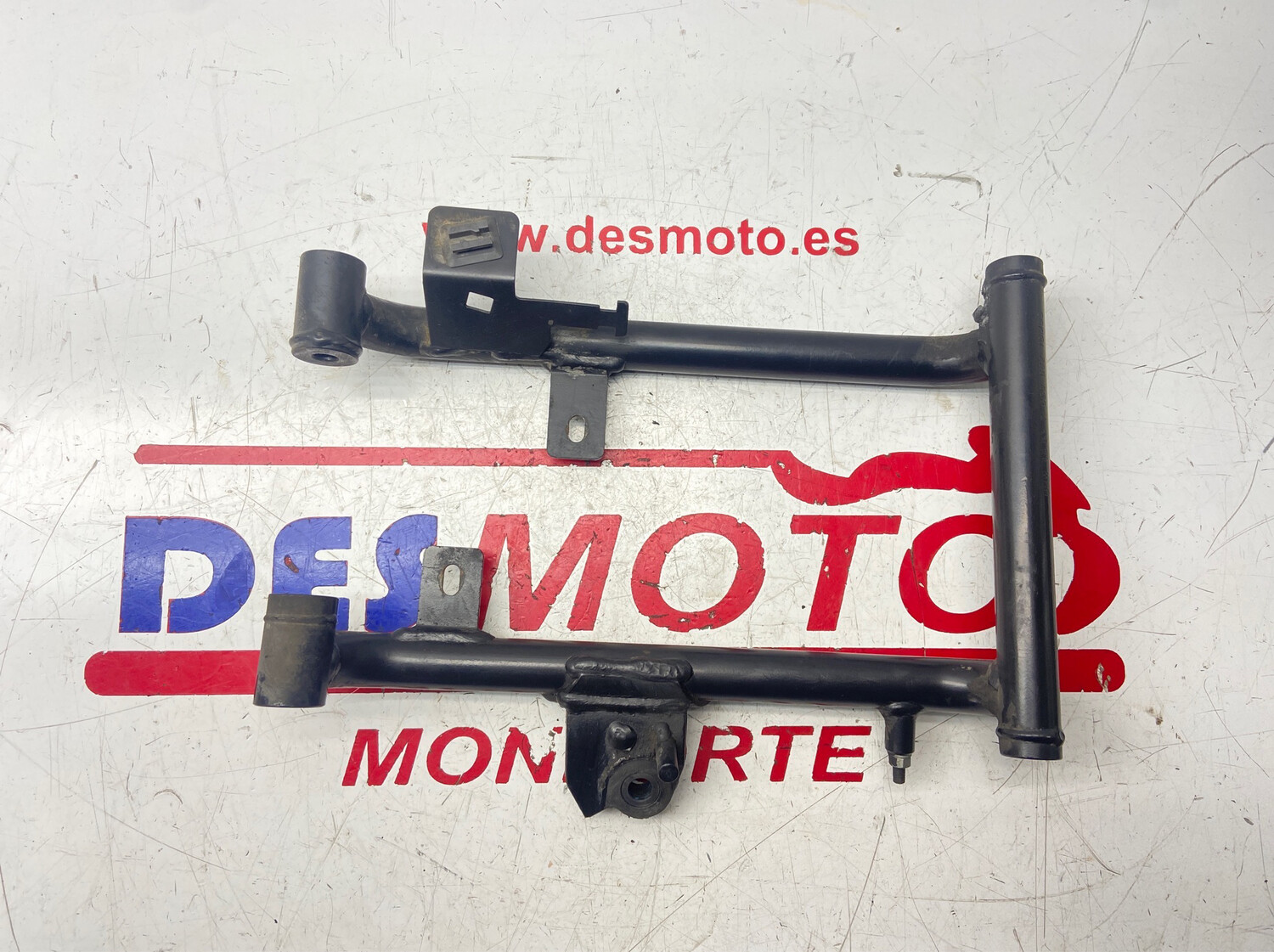 Soporte motor BMW F650 GS 2004 ABS