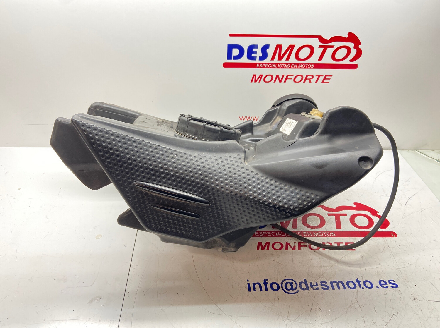 Deposito gasolina (sin tapón) BMW F650 GS 2004 ABS