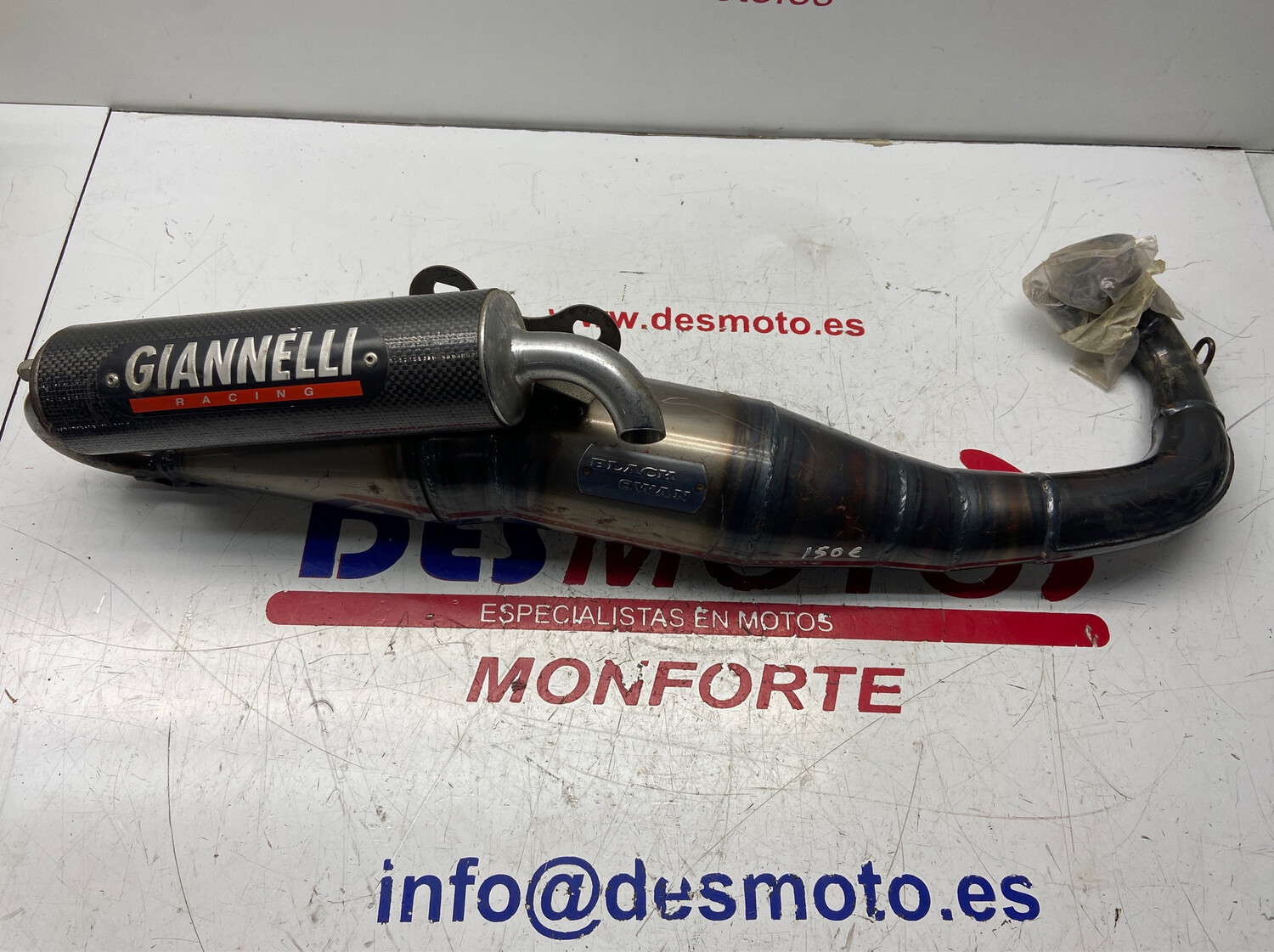 Tubo de escape PIAGGIO