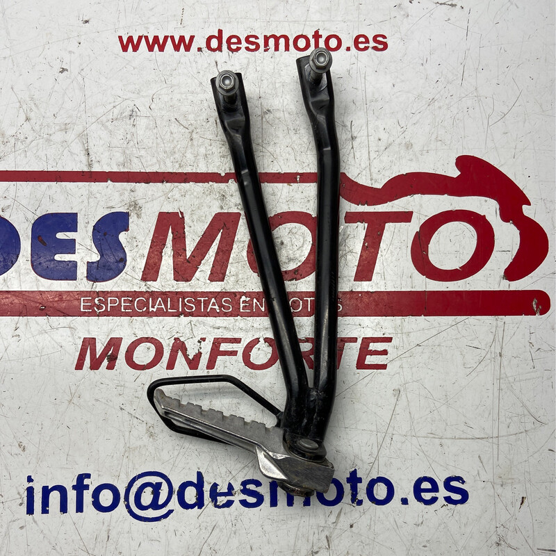 Estribera trasera derecha APRILIA RS4 125 2011-2015